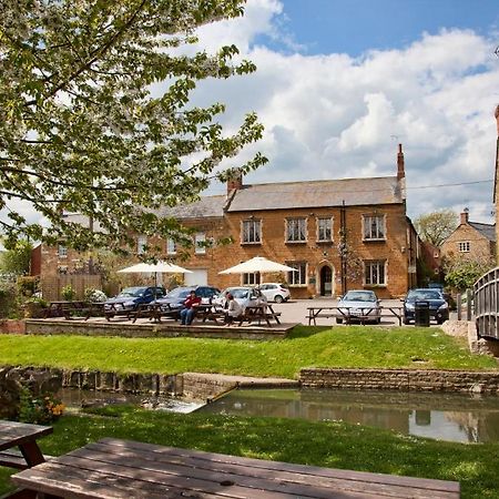 The Nevill Arms Hotell Medbourne Exteriör bild
